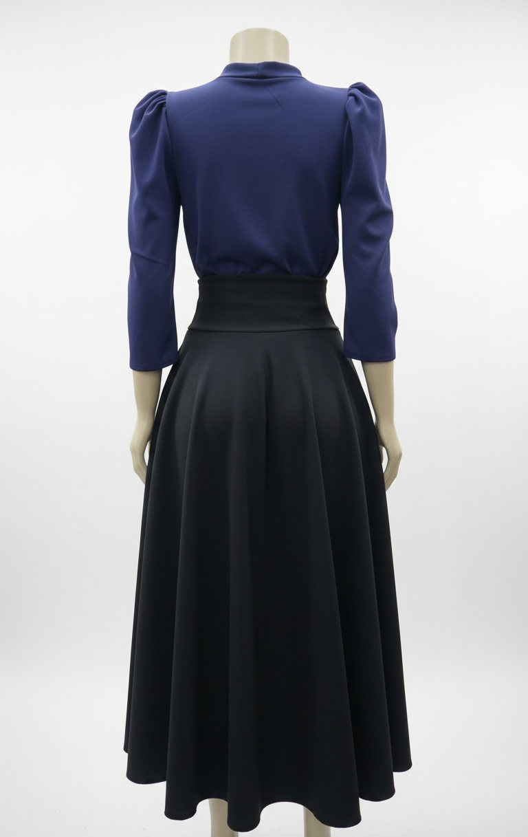 Blusa Manga Tres Cuartos con Lazo en el Cuello – Azul Marino